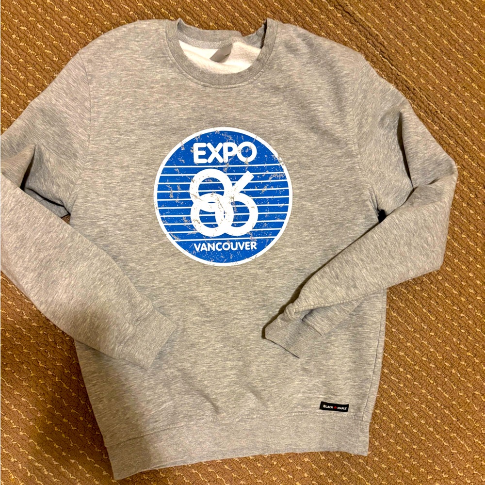 Retro Canadiana sweatshirt from Black Maple